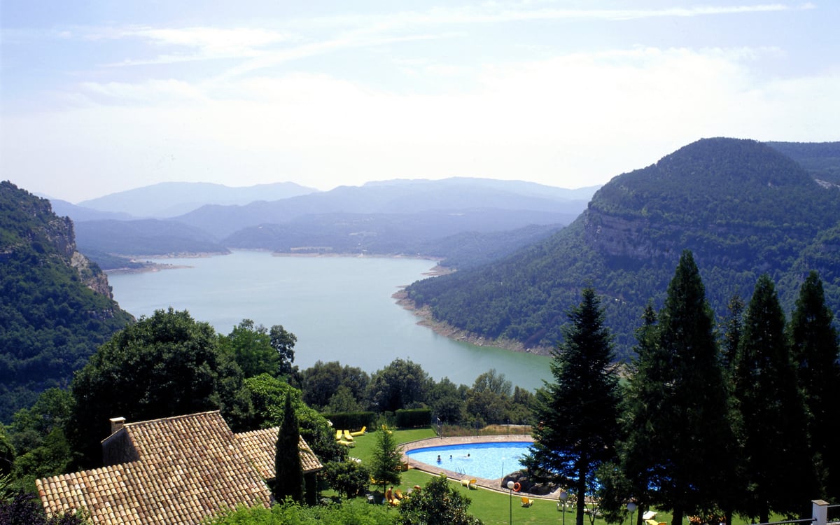 Parador-reis: Catalonië tussen cultuur, natuur en geschiedenis