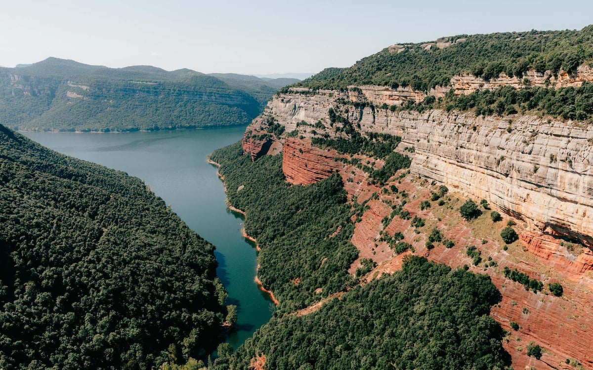 Parador-reis: Catalonië tussen cultuur, natuur en geschiedenis