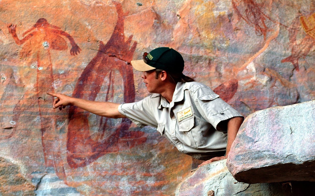 Van Darwin tot Uluru: Aboriginalcultuur, Outbackavonturen, Natuurschoon en Exclusieve Ervaringen