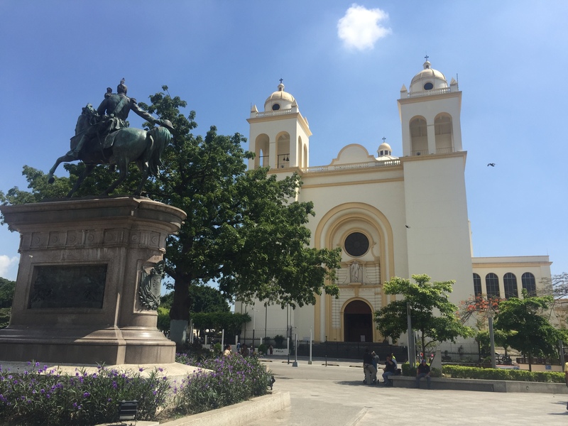 22-35ers reis Guatemala, Honduras en El Salvador