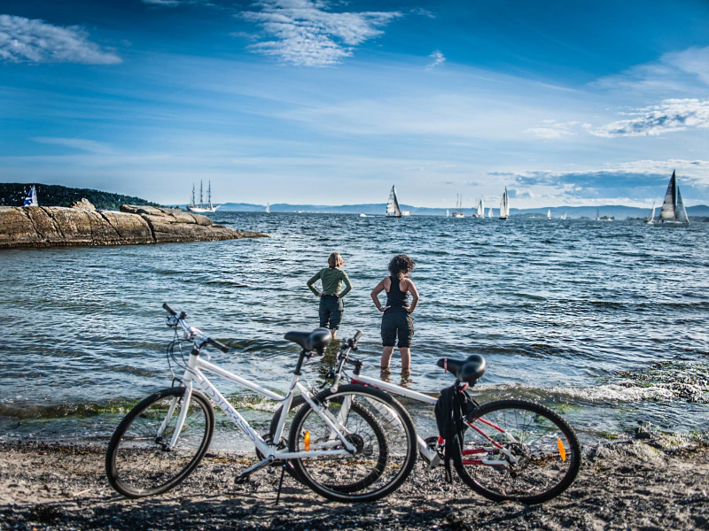 Met de boot, bus en trein door Noorwegen