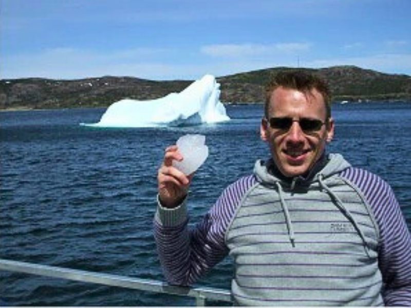 IJsbergen, fjorden en vissersdorpjes in Newfoundland
