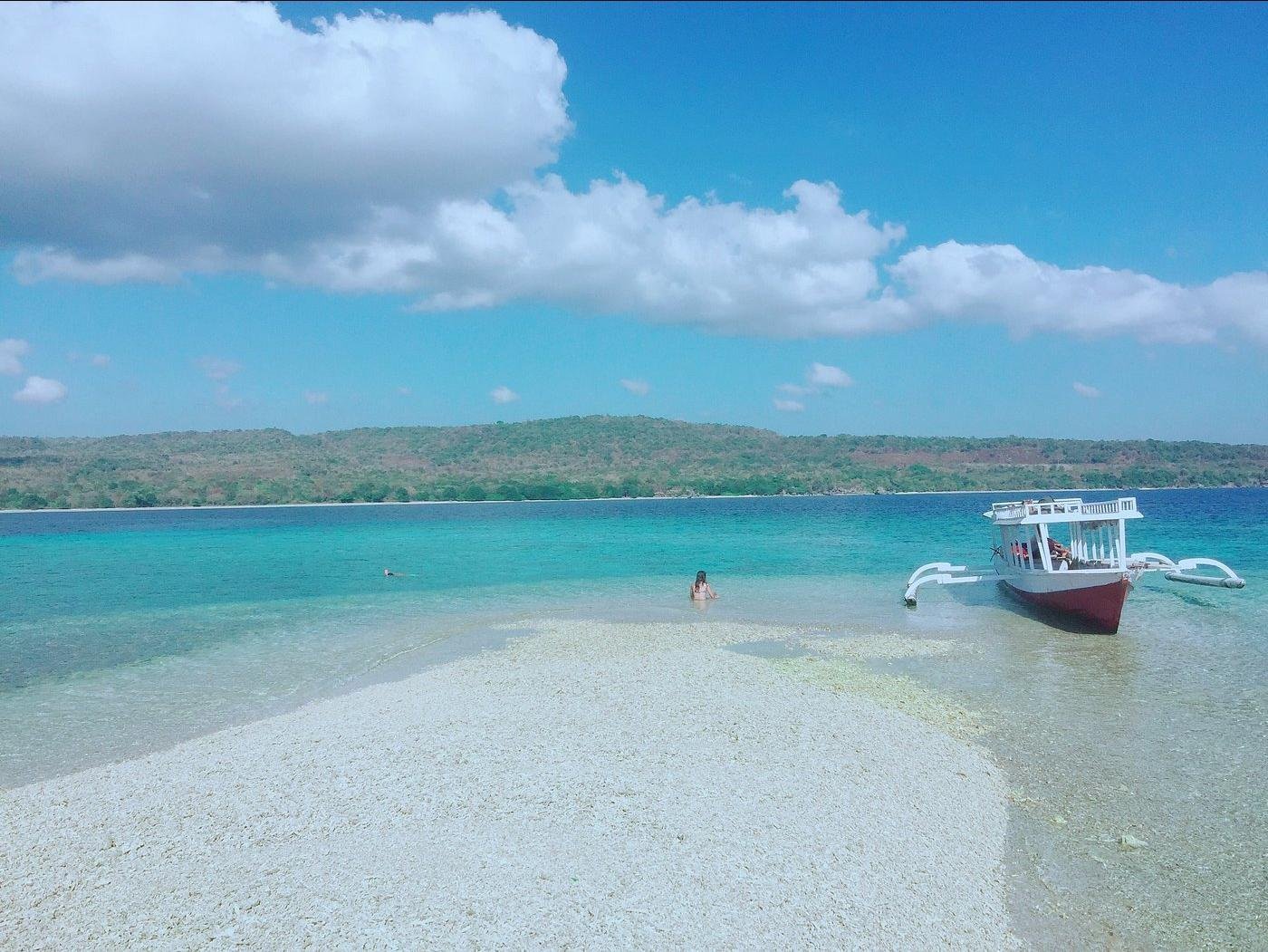 Rondreis 14 dagen duiken Sumbawa: walvishaaien, manta en veel meer