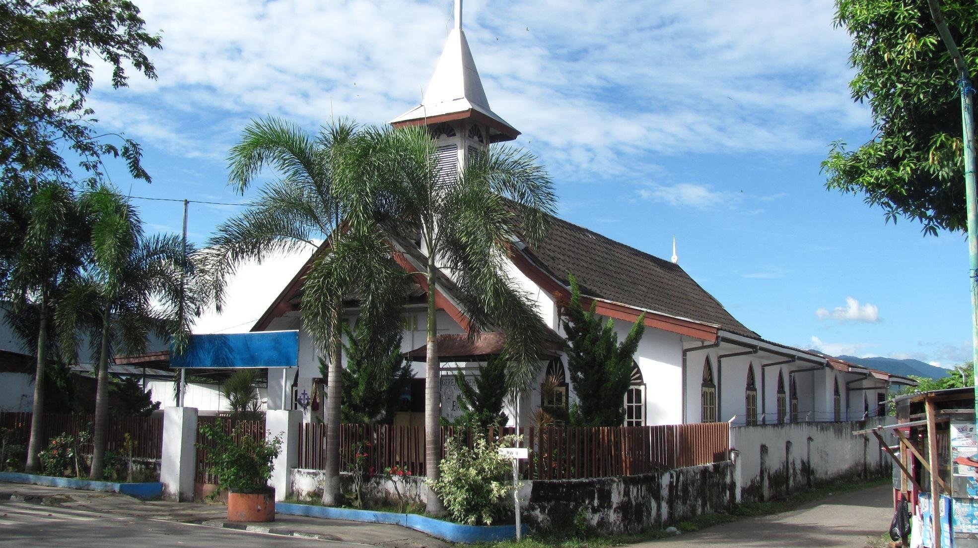 Rondreis 14 dagen duiken Sumbawa: walvishaaien, manta en veel meer