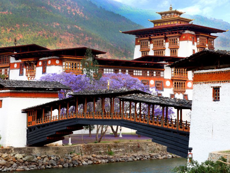 Dwars door Bhutan naar het onontdekte oosten